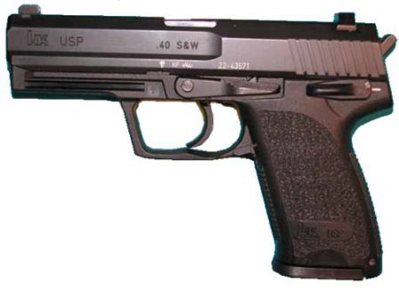 Базовый вариант пистолета HK USP калибра .40SW.