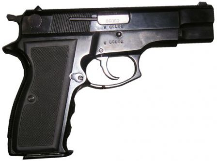 Пистолет FEG P9RK (укороченный вариант), вид справа.