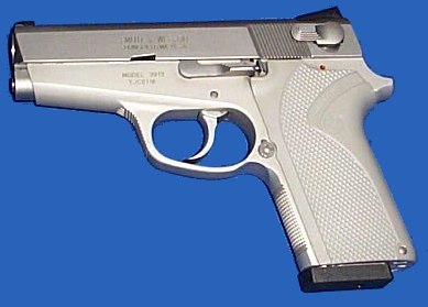 Smith & Wesson mod. 3913 - 9мм компактный пистолет 3го поколения