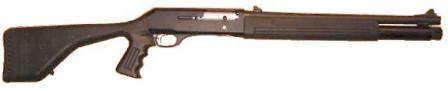 Beretta 1201FP (полицейский вариант) с фирменной пластиковой ложей с пистолетной рукояткой и нескладным прикладом.
